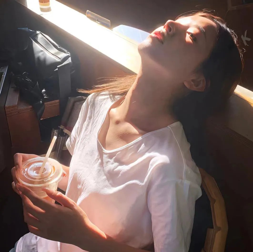 花季年华 高清封面
